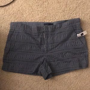 Gap Eyelet shorts